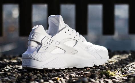 nike huarache beige weiß|Nike Huarache all white.